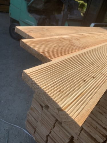 Teraszburkolat vörösfenyő 21X145 "A-B" minőség, EXTRA AKCIÓ!