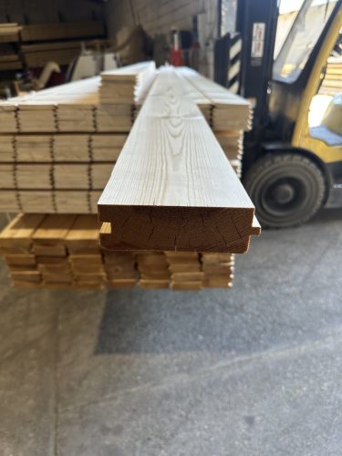Hajópadló borovi 45x146 "A-B" minőség, járó-fózolt profil, 4 m