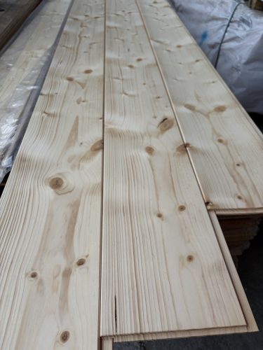 Hajópadló hossztoldós északi lucfenyő 18x196 "A-B" minőség, rakatos tételben!